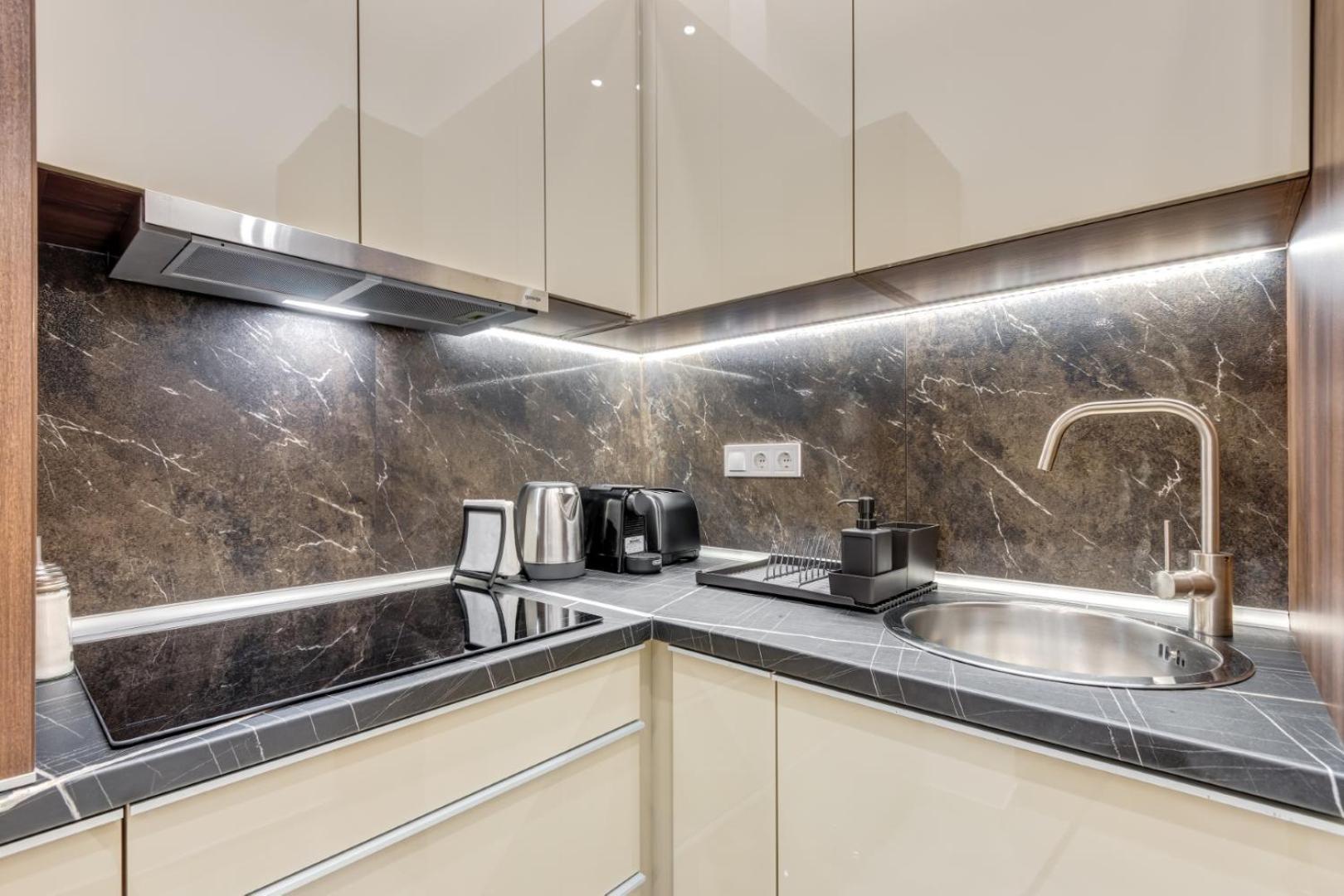 Mega Deal - Elegance - No Deposit Needed Boedapest Buitenkant foto